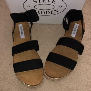 Steve Madden Kimmie Sandals- Size 10